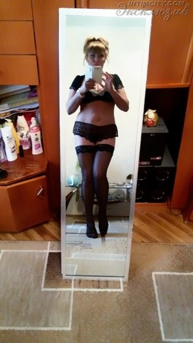 Marwa escort girl Pégomas